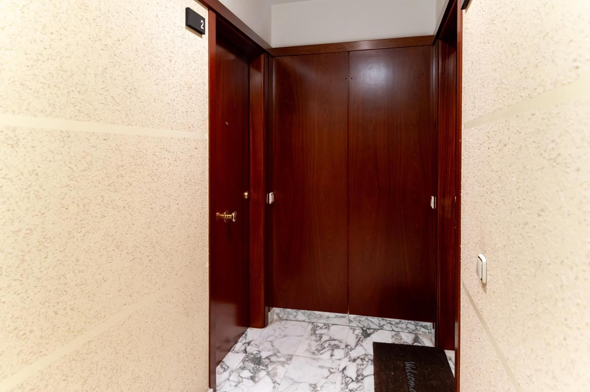 شقة Comfy Downtown + Private Terrace برشلونة المظهر الخارجي الصورة