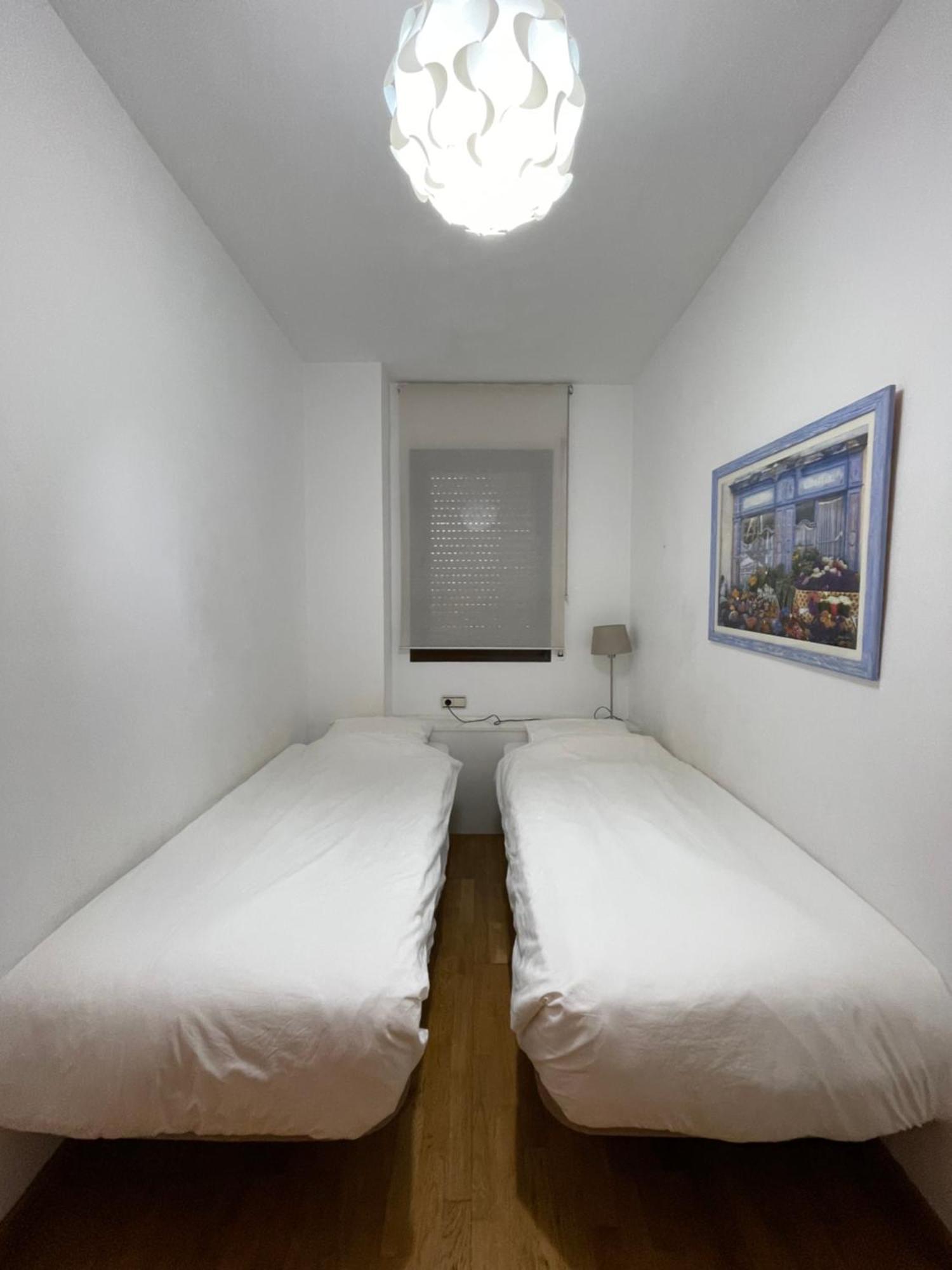 شقة Comfy Downtown + Private Terrace برشلونة المظهر الخارجي الصورة
